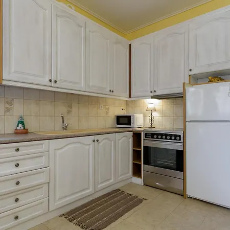 Apartment Arazzo