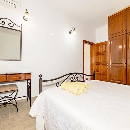 Arazzo 아파트 Vasilikí