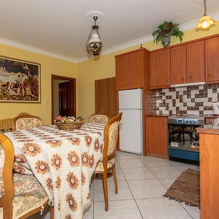 아파트 Arazzo Vasilikí