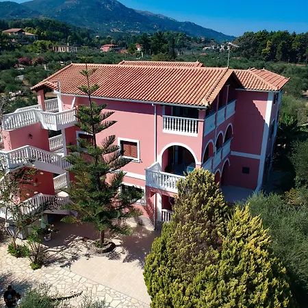 아파트 Arazzo Vasilikí